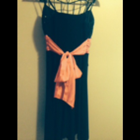 Med black and punk dress - Picture 3 of 4