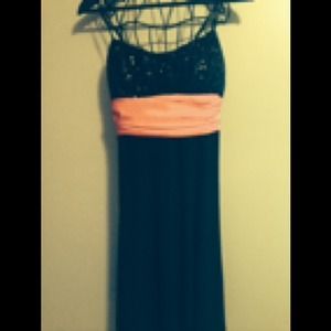 Med black and punk dress