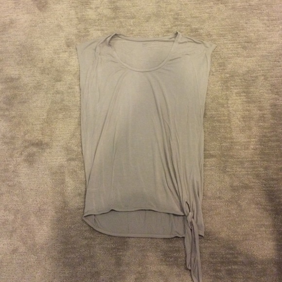 Gap body long fitting tee shirt