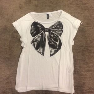 H&M now graphic dolman tee