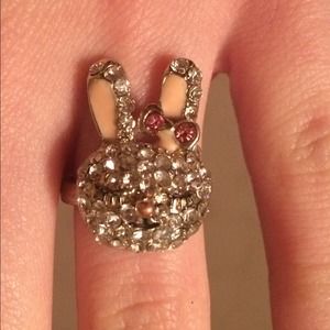 Adorable Rhinestone Bunny Ring