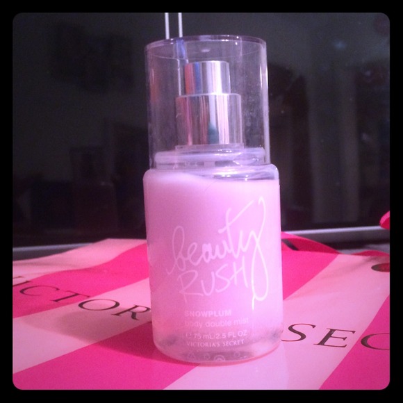 VS Beauty Rush Snow Plum Double Body Mist