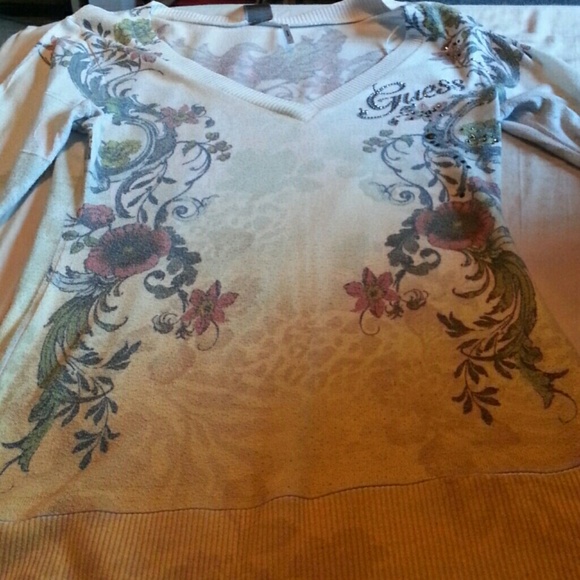 Guess Sweater size M - Picture 1 of 4