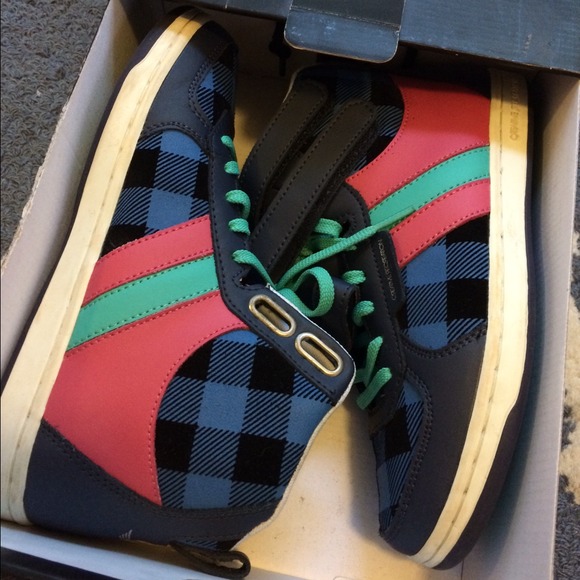 Lightly worn Creative Recs - Picture 1 of 2