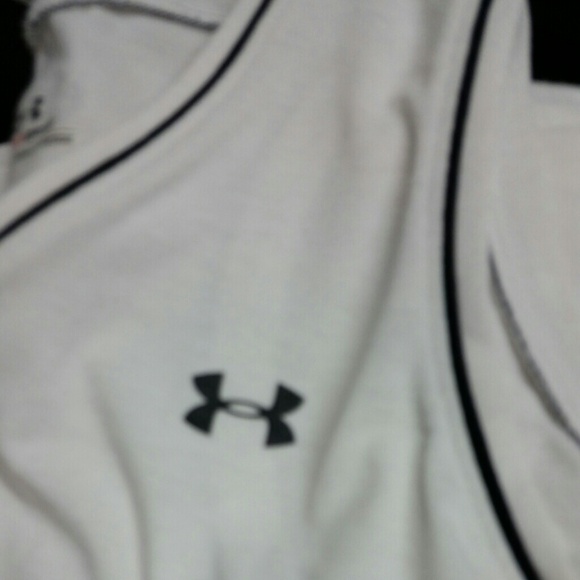 Under armour heat gear girls size youthXL - Picture 2 of 2