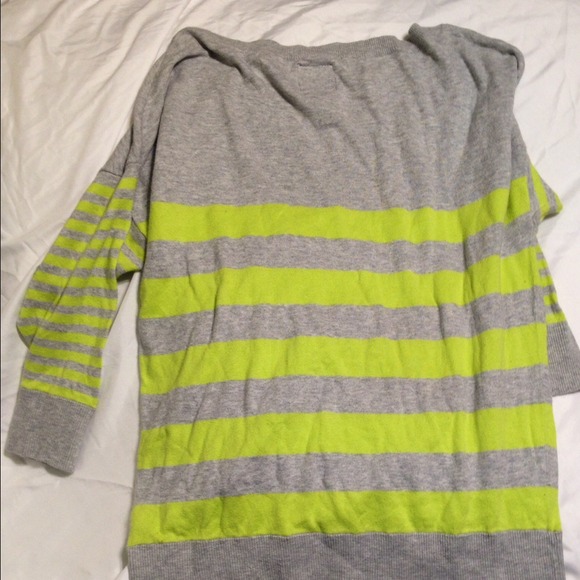 SOLD !!American Eagle lime green striped sweater - Picture 4 of 4