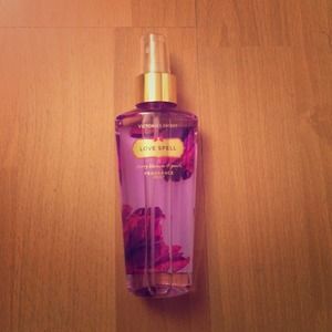 Victoria's Secret Love Spell Mist