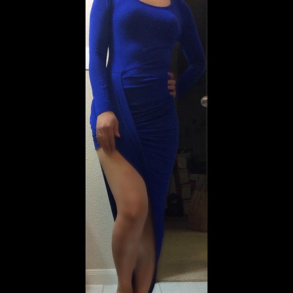 Super sexy side split dress.