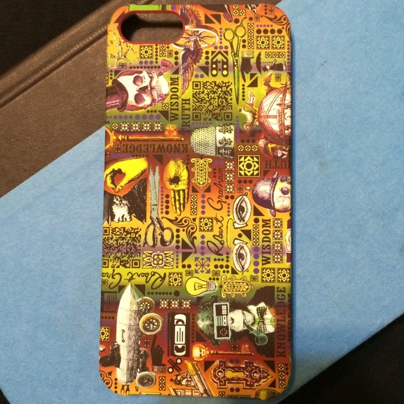 Robert Graham iPhone 5/5s case