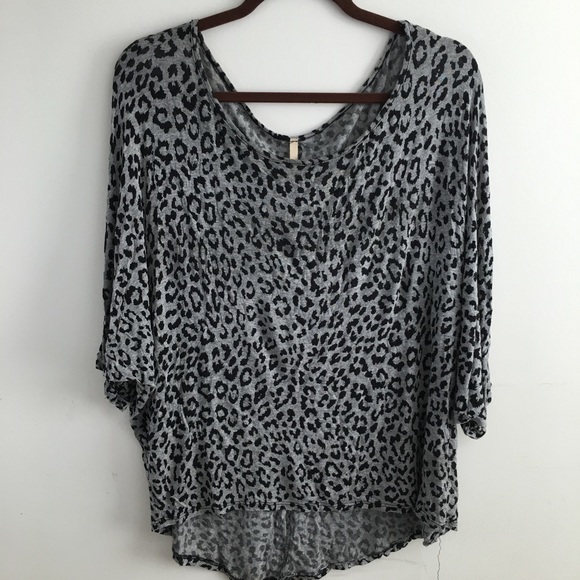 Leopard print top