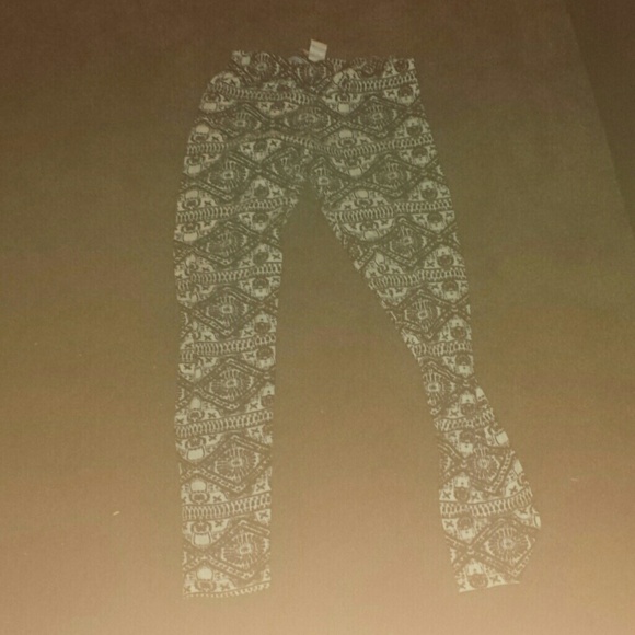 Tribal leggings - Picture 1 of 1