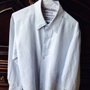 Robert Graham Men's dress shirt. Medium