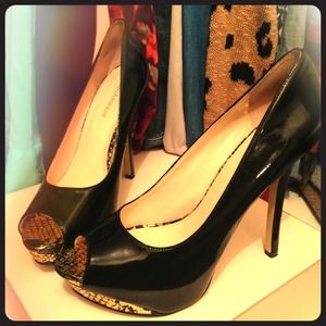 👠SALE Enzo Angiolini Peep-toe