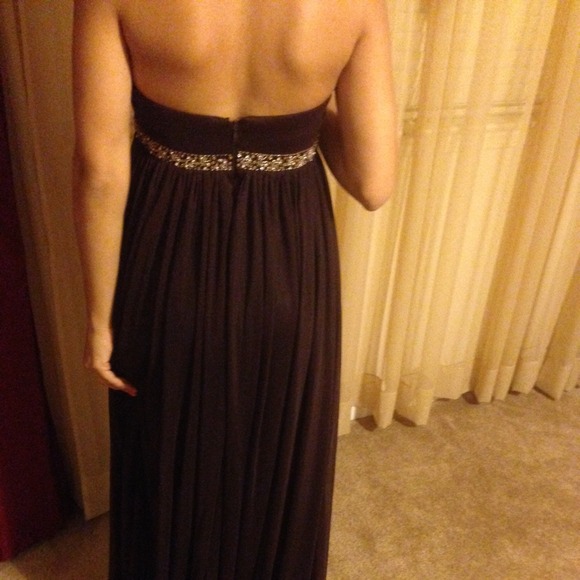 Dress - Picture 2 of 2