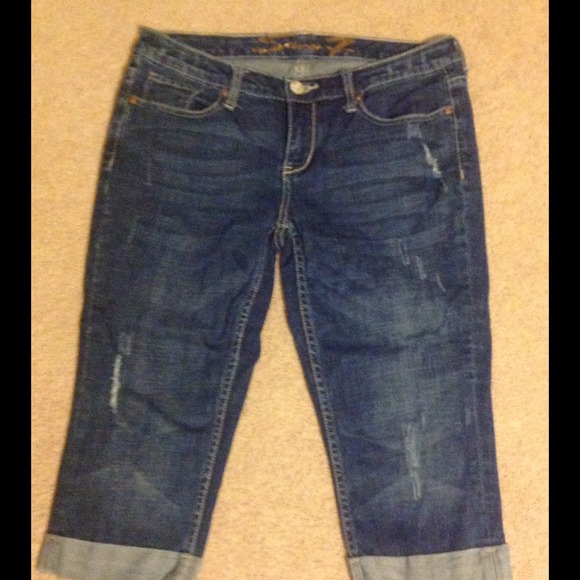 Seven Capris