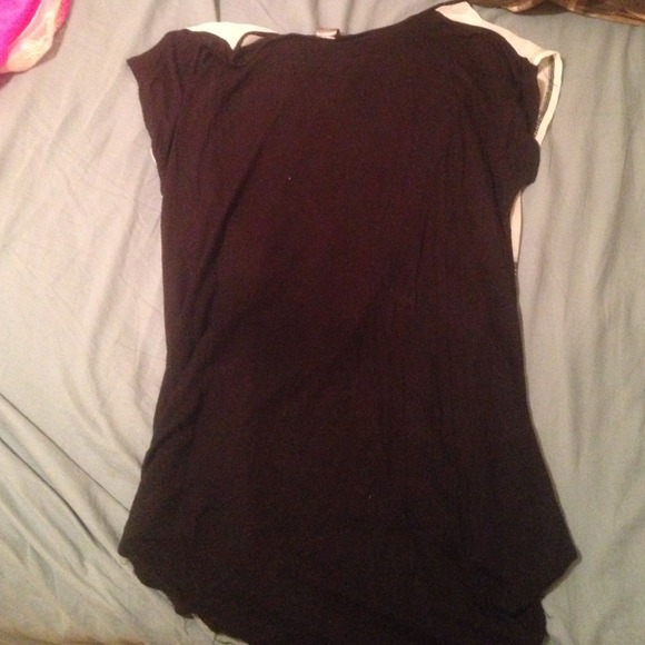 Top - Picture 2 of 2