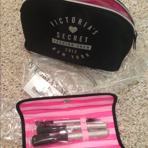 Victoria Secret 2013 Fashion Show Bag