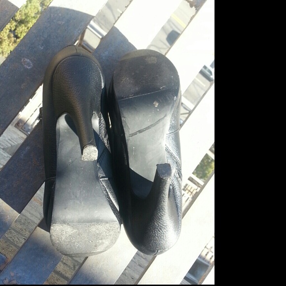 SOLD - Picture 2 of 4