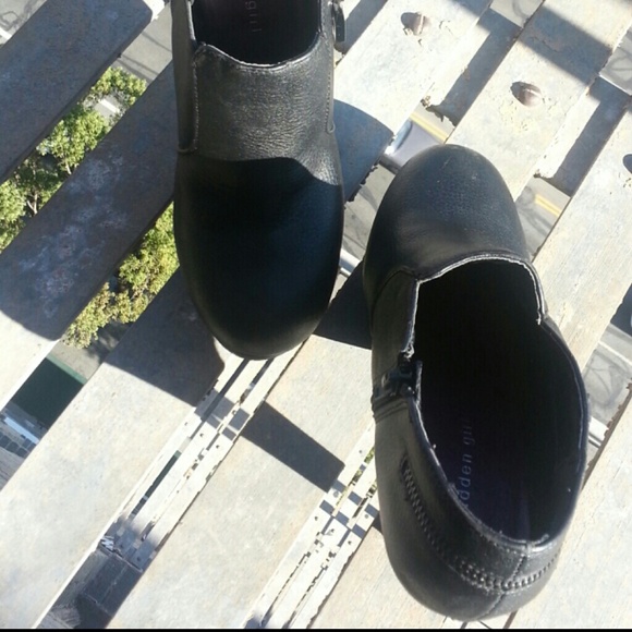 SOLD - Picture 3 of 4