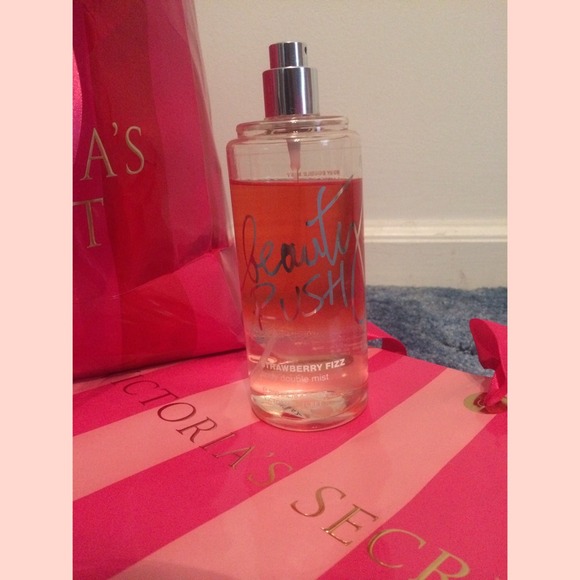 Strawberry Fizz 🍓 Double Body Mist