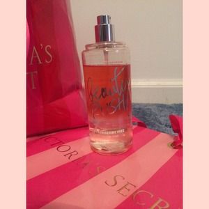 Strawberry Fizz 🍓 Double Body Mist