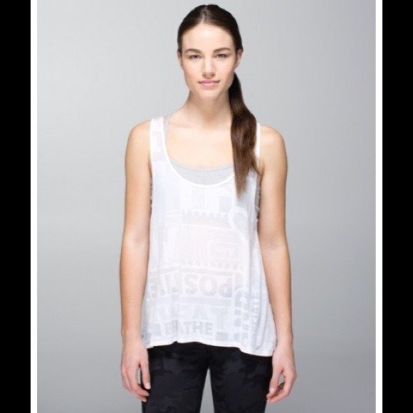 Closet closingโ๏ธNext to nothing tank white - Picture 2 of 4