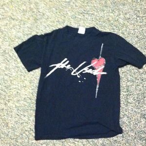 The used band shirt