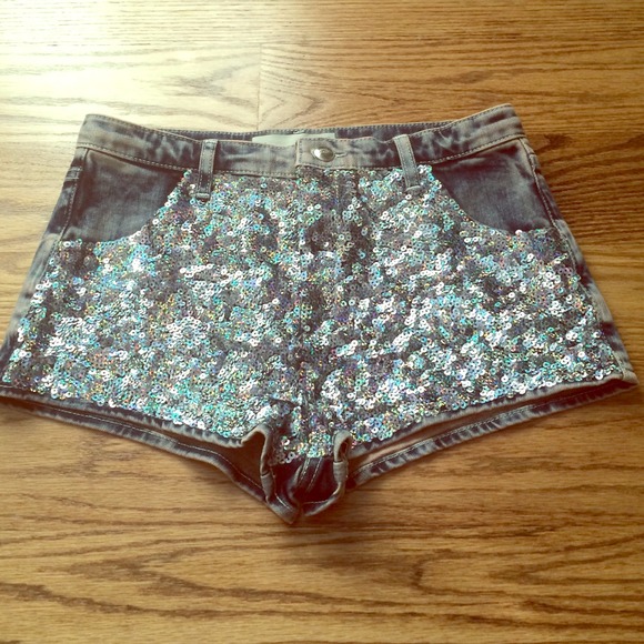 Topshop Denim - TOPSHOP Sequin Shorts