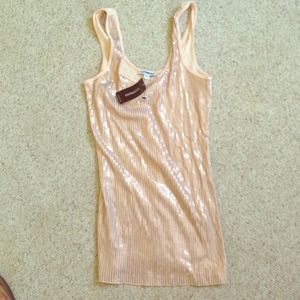 Light pink sequenced top🎉