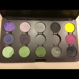Mac eyeshadows