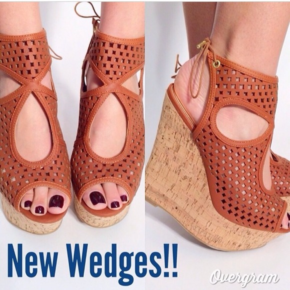 Great peep toe wedges