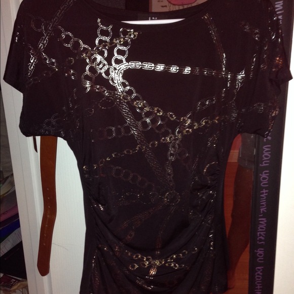 Top - Picture 1 of 1