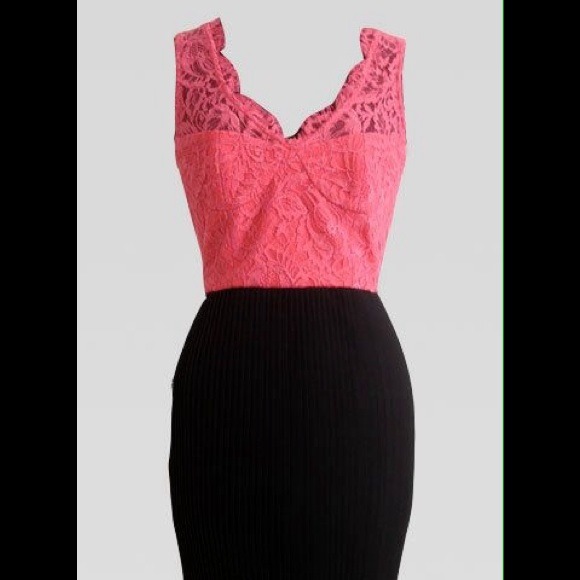V-neckline Lace Top with Chiffon Skirt Dress - Picture 1 of 1