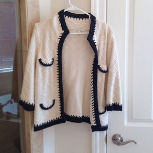 Cabi cream and black sweater cardi