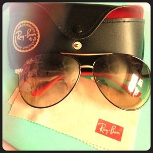 ♦️Traded♦️ Ray ban sunglasses!