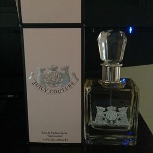 Juicy couture perfume