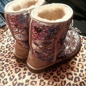 Pair of size 8 sparkly Ugg boots