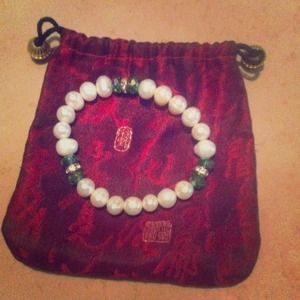 Chinese, freshwater pearl stretch bracelet
