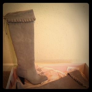 BCBG suede boots