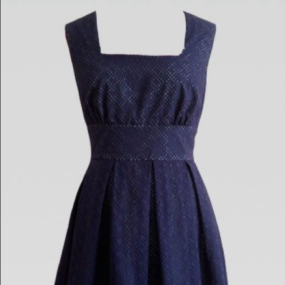 Square Neckline Open Back Box Pleat Eyelet Dress - Picture 1 of 1