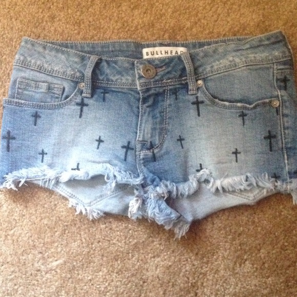 Pac-Sun Cross pattern Shorts