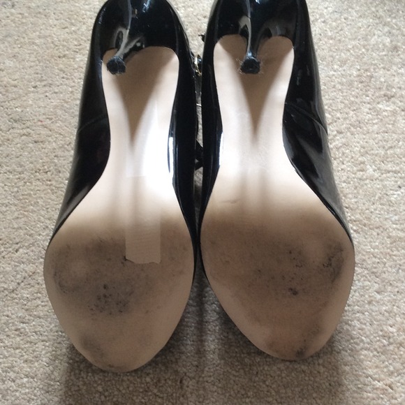 Steve Madden Raige shoe