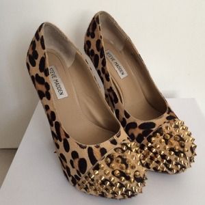 STEVE MADDEN LEOPARD SPIKED HEELS