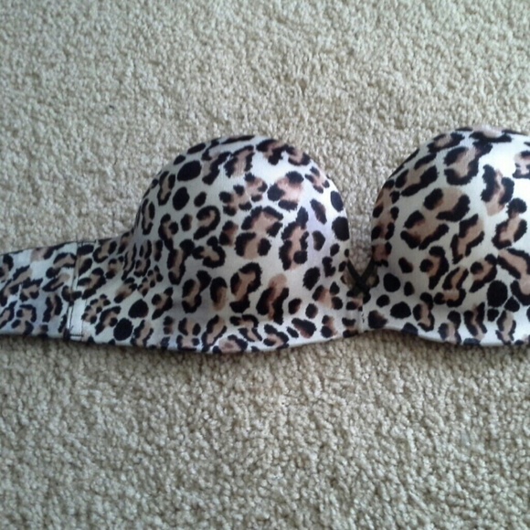 Strapless bombshell bra 32 a