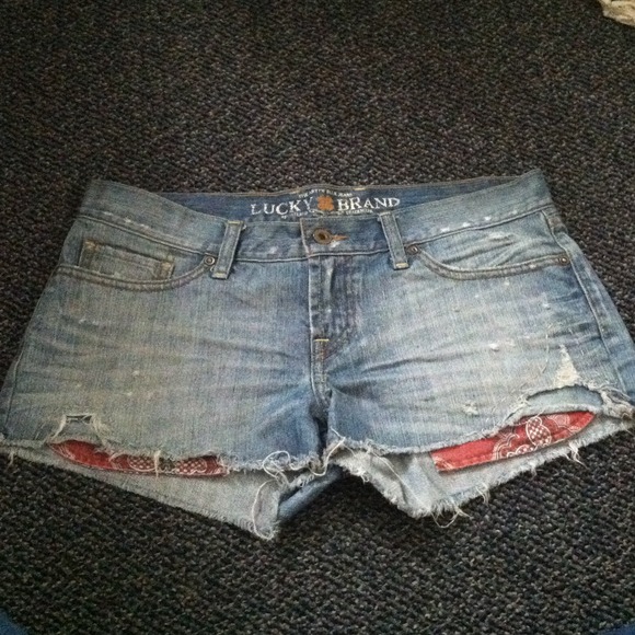 Lucky 🍀 Brand Shorts