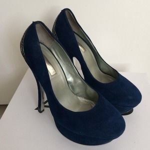 H BY HALSTON BLUE SUEDE HEELS