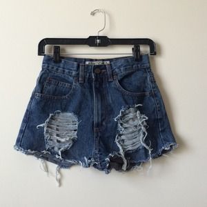 Arizona loose high waisted distressed shorts