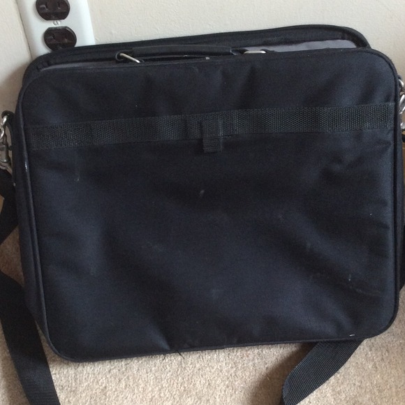 Targums Briefcase - Picture 3 of 4
