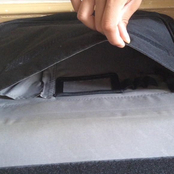 Targums Briefcase - Picture 4 of 4