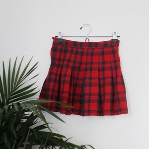 H&M Skirts - H&M Red Plaid Pleated Skirt H&M Skirts - H&M Red Plaid Pleated Skirt